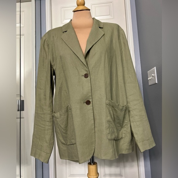 Treasure & Bond Jackets & Blazers - TREASURE & BOND Olive Green Blazer Jacket